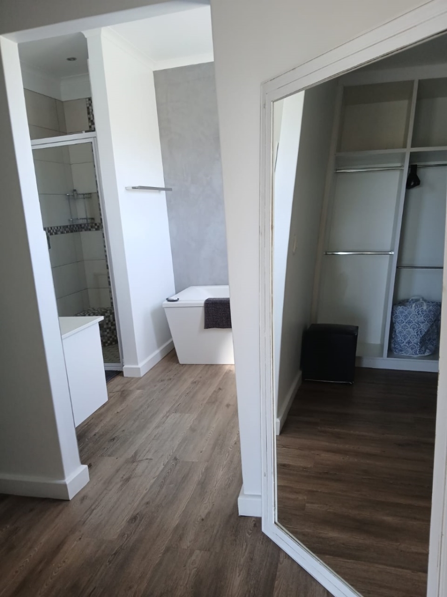 To Let 1 Bedroom Property for Rent in Long Acres Country Estate Western Cape